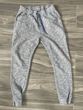 Micros Gray Heather Jogger Sweatpants with Blue Drawstring and Metal Hardware